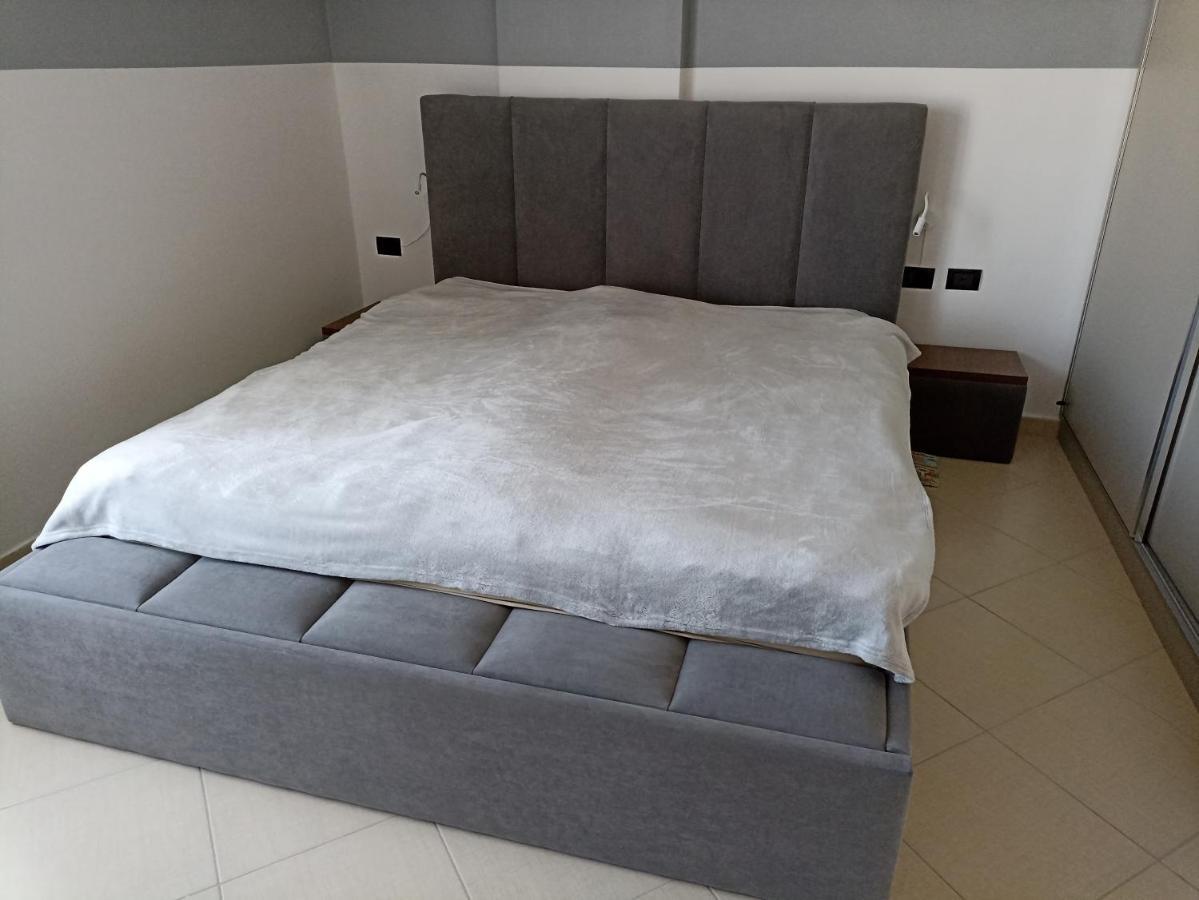 Apartment Cinco 33 Kufrujeme.cz Durrës Extérieur photo